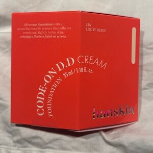 Hanskin Code-On D.D Cream Foundation - Light Beige